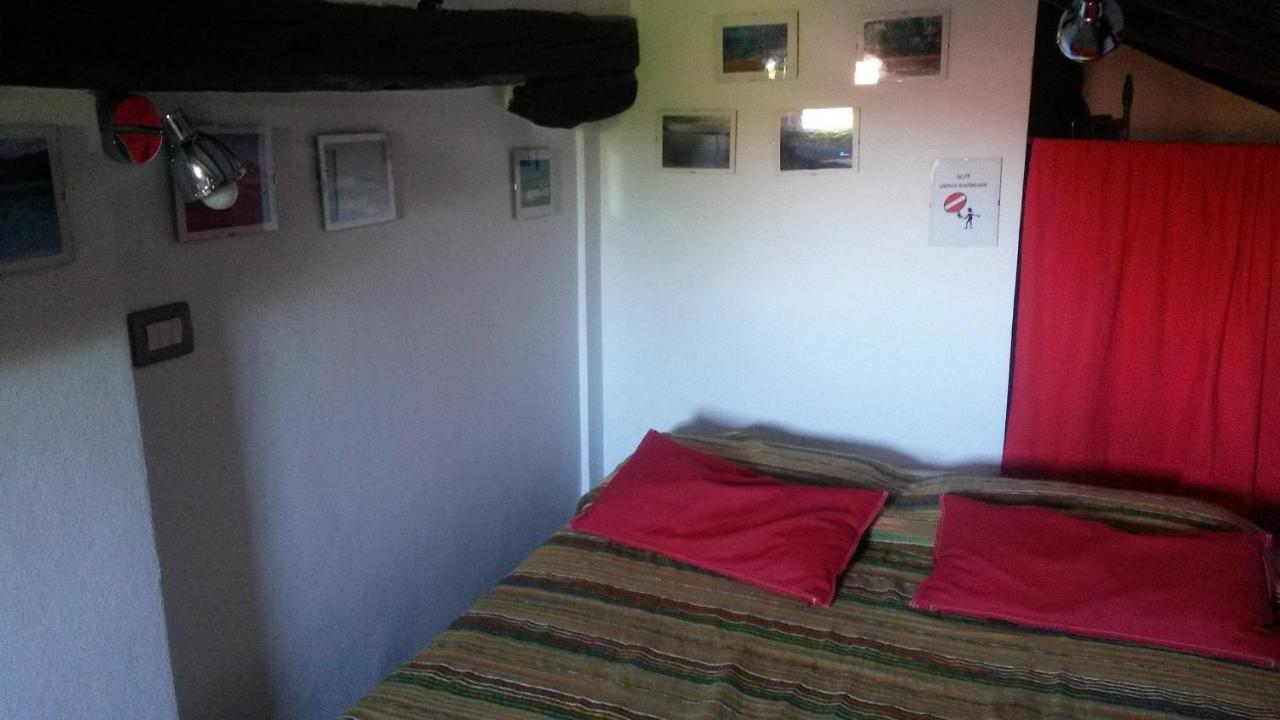 Pisolo In Citta Casa Vacanze Nel Centro Storico โบโลญญา ภายนอก รูปภาพ